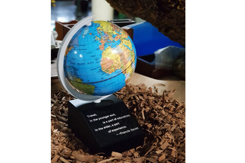 10.6CM SEESAW GLOBE STAND (4506ZDC-B engrave)